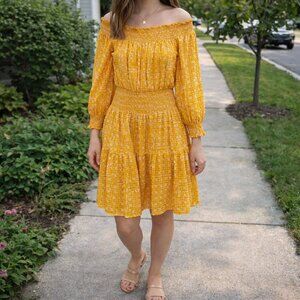 Michael Kors Mandera Off-Shoulder Dress - Women's Small - Yellow, Smocked